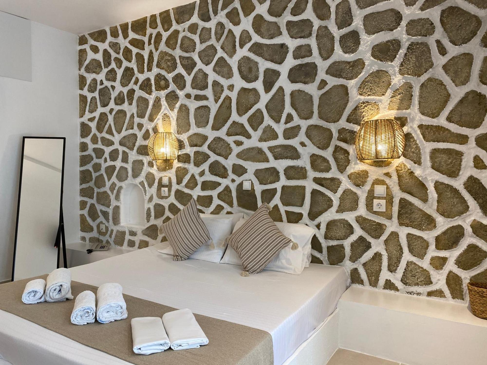 Hotell Ladiko -anthony Quinn Bay