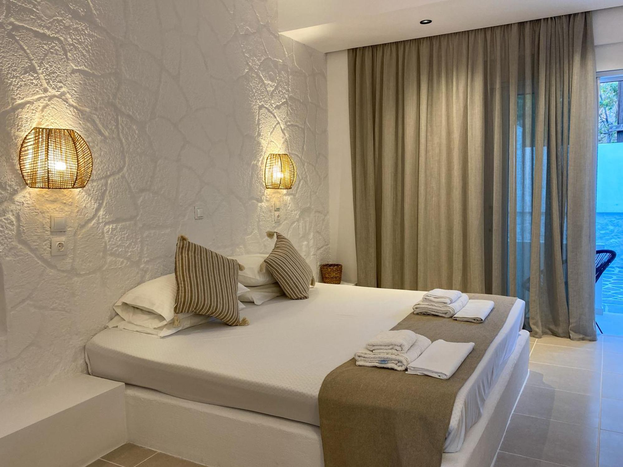 Ladiko -anthony Quinn Bay Hotell