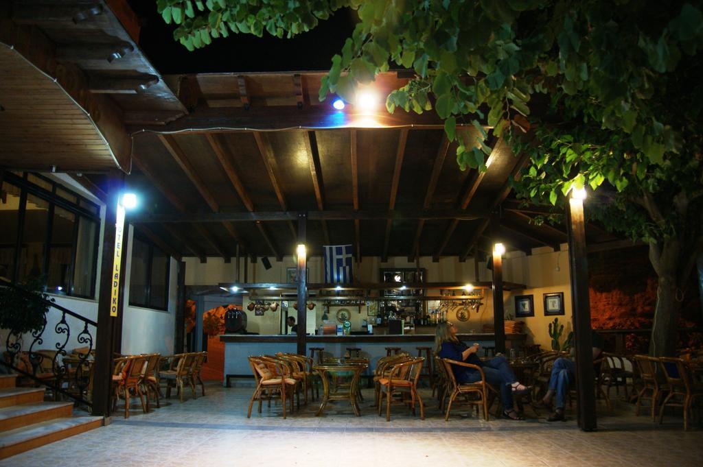 Ladiko -anthony Quinn Bay Hotell