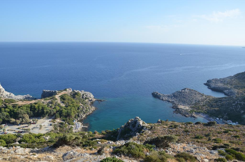 Ladiko -anthony Quinn Bay
